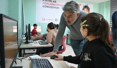 ‘Bu Atıklar Kod Yazıyor’ Projesi 10 Sınıfa Ulaştı