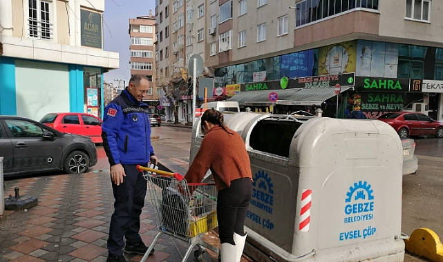 Büyükşehir Zabıtası tarihi geçmiş süt eserlerini topladı
