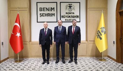 KKTC Meclis Lideri Güçlü Töre Lider Altay’ı Ziyaret Etti