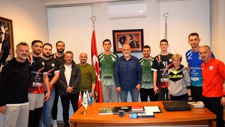 Nilüfer Belediyespor Hentbol Takımı 7 oyuncuyla sözleşme imzaladı