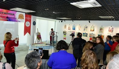 Sulu Boyanın Büyüsü” standı YKSM’de açıldı