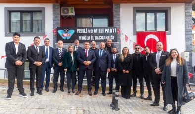 Yerli ve Milli Parti Muğla İl Başkanlığı ve Bodrum İlçe Başkanlığı binası açıldı