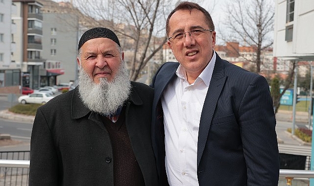 AK Parti Nevşehir Belediye Lider Adayı Dr. Mehmet Savran, 350 Konutlar Mahallesi’nde esnaf ziyaretleri gerçekleştirdi