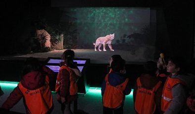 Çankayalı Minikler Dijital Hayvanat Bahçesi’ni Gezdi