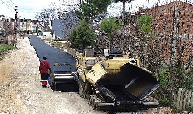 Çeltikçide Temas Yolları Asfaltla Kaplandı