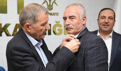 CHP’li aday AK Parti’ye katıldı