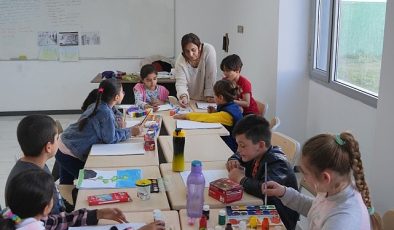 Didim Belediyesi açmış olduğu fotoğraf kurslarında geleceğin ressamlarını yetiştirmeye devam ediyor