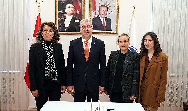 Egeli akademisyenler güneşte görülen leke datalarını, bilgi madenciliği usulü ile inceleyecek