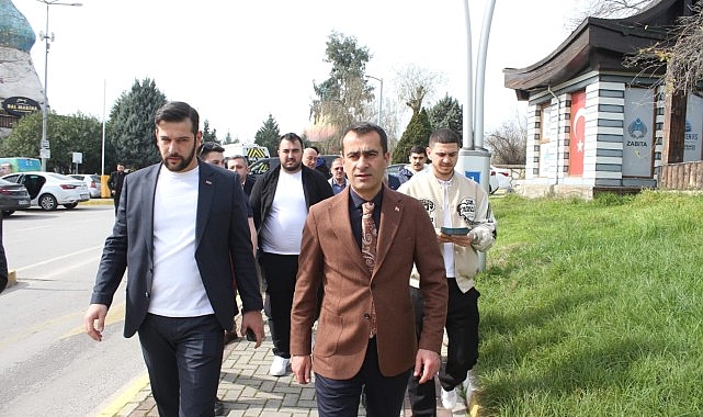 Hoş, “Eser ve hizmet belediyeciliğini sürdüreceğiz”