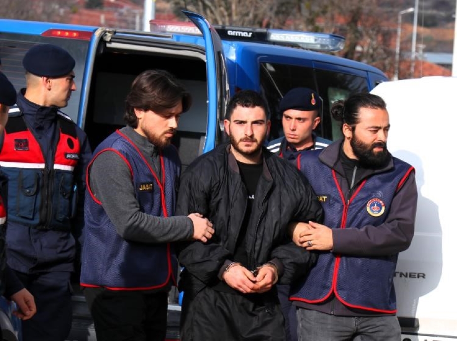 Komşudan kanlı tuzak; Cinayete kaza süsü verip, ambulans çağırdılar