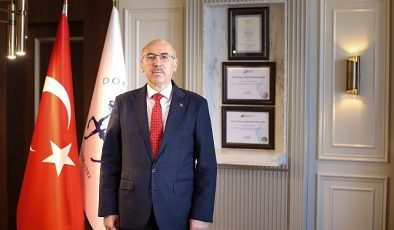 Rektör Vekili Prof. DR. Mahmut Ak: DEÜ İçin Daima Birlikte Yürüyelim