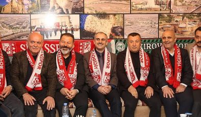 Çiftçi, Sivaslılar Derneği’ni ziyaret etti