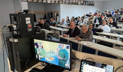 EÜ Tıp Fakültesinde “Fıtık Cerrahi Günleri-Canlı Cerrahi Kursu” düzenlendi