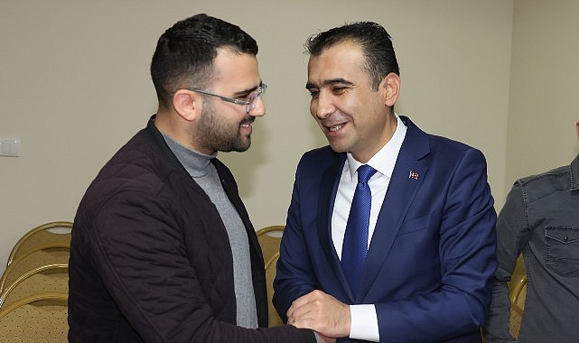 Karaman Belediye Lideri Savaş Kalaycı, Özgür Muhasebeci ve Mali Müşavirler Odası’nı ziyaret ederek muhasebeciler gününü kutladı