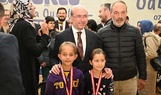 Lider Pekyatırmacı; “Gençlerimiz için, çocuklarımız için ne yapsak az”