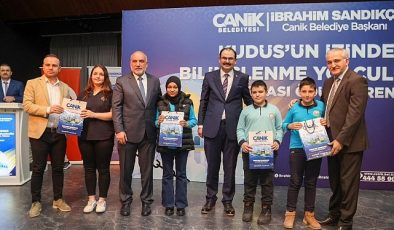 Lider Sandıkçı’dan Öğrencilere Ödül