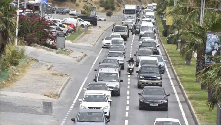 Bodrum’a 48 saatte 45 binden fazla araç giriş yaptı