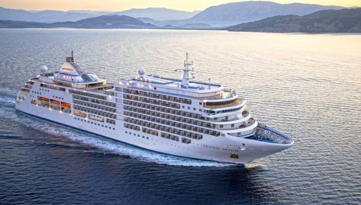 Bodrum’a iki kruvaziyerle 539 ziyaretçi