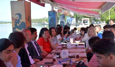 Muğla’da 8. sınıf öğrencilerine moral kahvaltısı düzenlendi