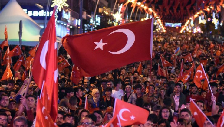 15 Temmuz resmi tatil mi?