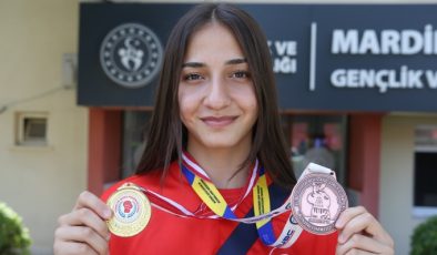 Çekindiği boksa tutkuyla bağlandı, Avrupa’dan madalyayla döndü