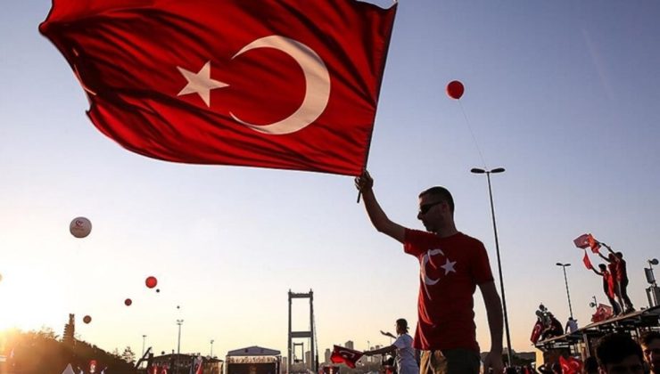 İş dünyasından 15 Temmuz Demokrasi ve Milli Birlik Günü mesajları