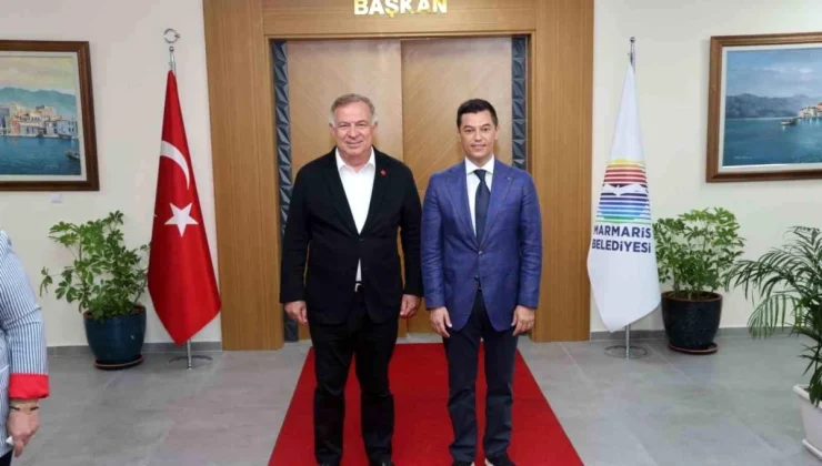 Marmaris Belediye Başkanı Acar Ünlü, CHP Genel Başkan Yardımcısı Gökan Zeybek’i ağırladı