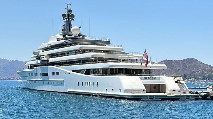 Rus milyarder Abramoviç’in yatı 2 yıl 4 aydır Marmaris’te demirli