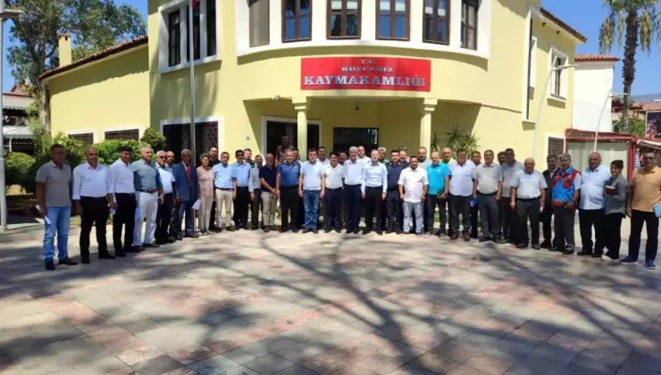 Muğla’nın Köyceğiz ilçesinde muhtarlar toplantısı düzenlendi